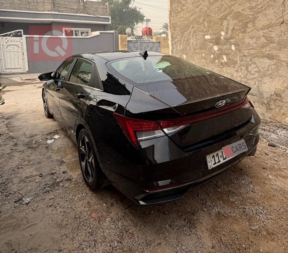 هیوندای ئەلەنترا